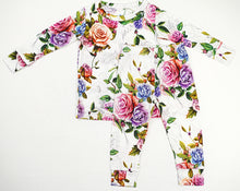 Load image into Gallery viewer, Wild Rose Long Sleeve Pajamas and Lounge Wear
